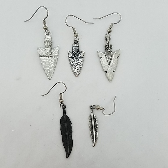 GASOLINE GLAMOUR Jewelry - Assorted arrowhead feather single earrings samples GASOLINE GLAMOUR Jewelry - Assorted arrowhead feather single earrings samples
